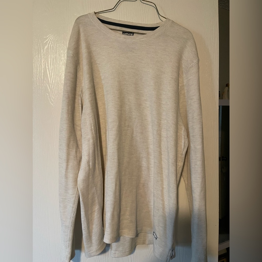 Men’s Levi’s long sleeve shirt XL excellent like new condition